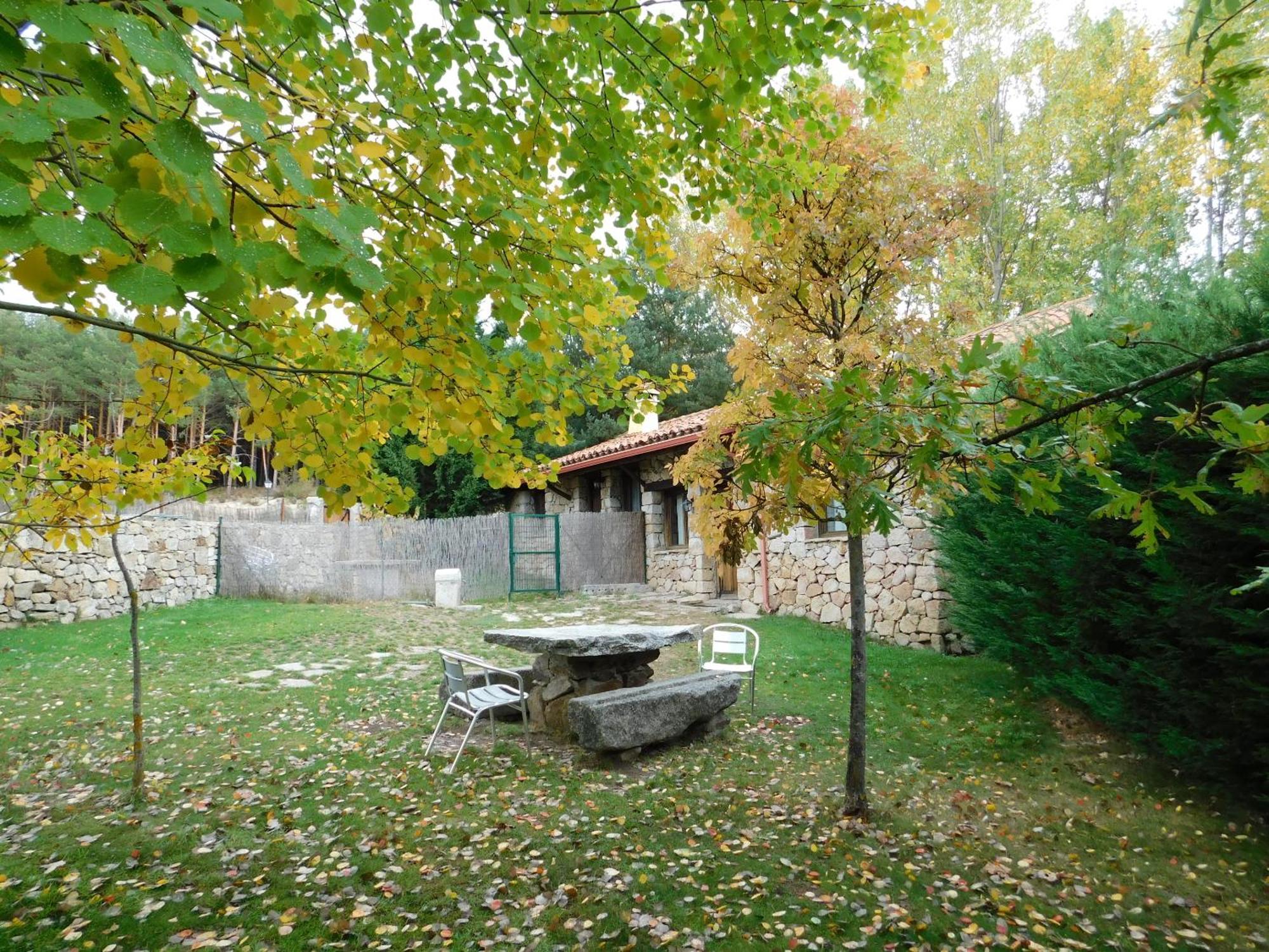 Casas Rurales Cimera Ybrincalobitos Hoyos del Espino Exteriör bild