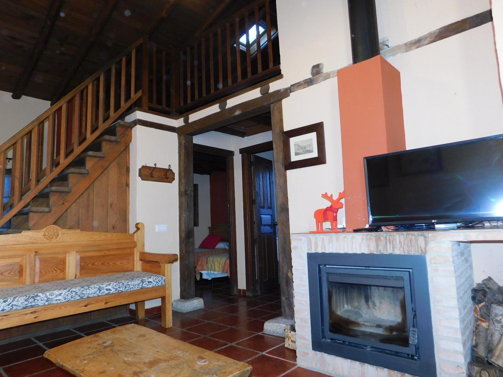 Casas Rurales Cimera Ybrincalobitos Hoyos del Espino Exteriör bild