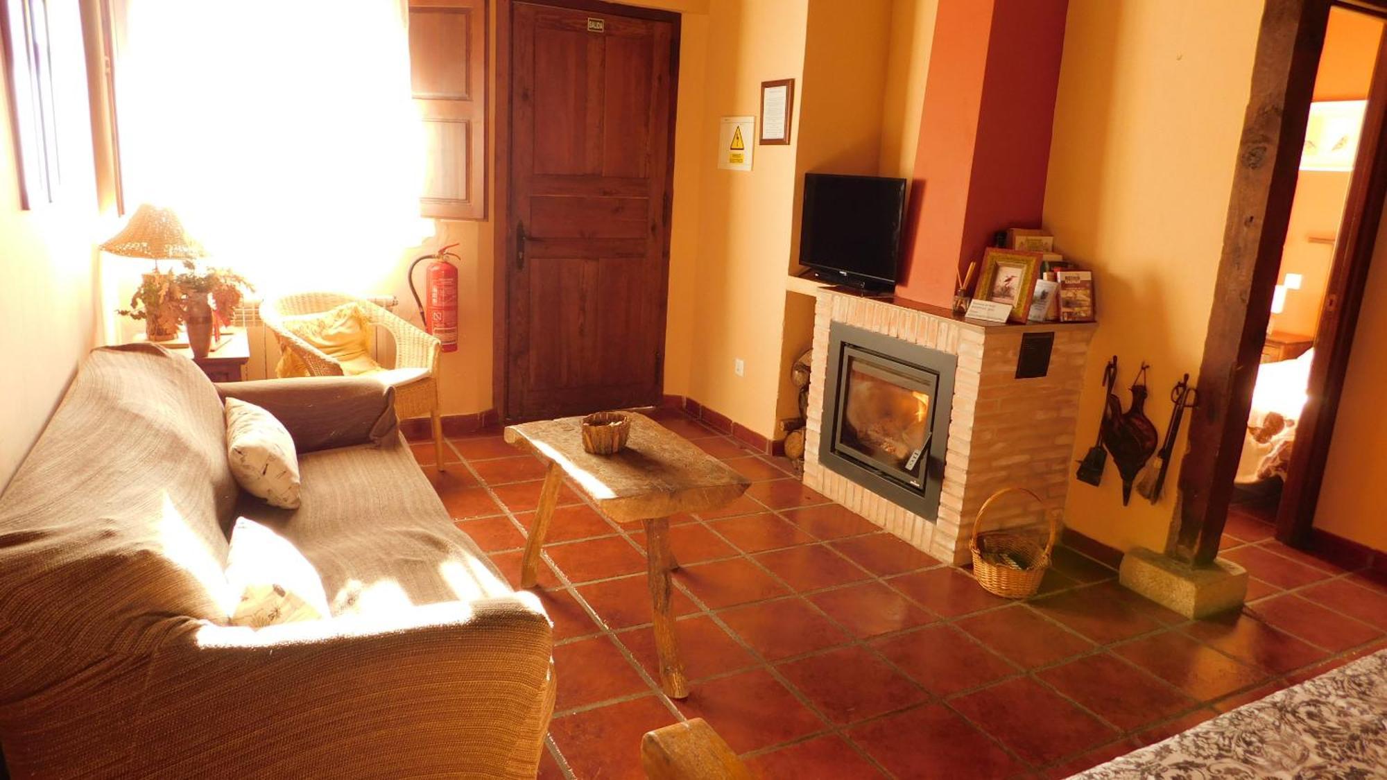 Casas Rurales Cimera Ybrincalobitos Hoyos del Espino Exteriör bild